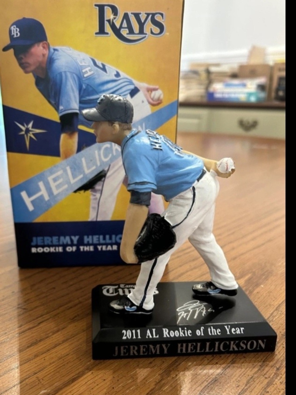 MLB TAMPA BAY RAYS  ROOKIE OF THE year Jeremy Hellickson Pitcher Figurine IN BOX